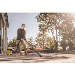 Karcher WD3 1000W 17Ltr  Wet & Dry Vacuum Cleaner 220-240V