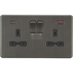 Knightsbridge Screwless 13A 2-Gang DP Switched Socket + 2.25A 45W 2-Outlet Type A & C USB Charger Smoked Bronze with Black Inserts