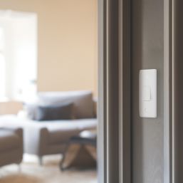 British General 800 Series 20A 16AX 1-Gang 2-Way Light Switch  White