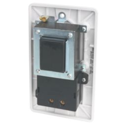 Hager WMSO100 1-Gang Dual Voltage Shaver Socket 115/230V ACV White with White Inserts