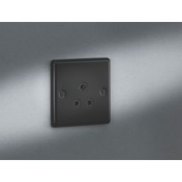 Knightsbridge  5A 1-Gang Unswitched Socket Matt Black with Black Inserts