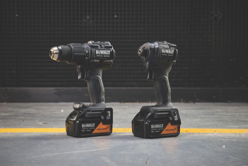 DEWALT McLaren F1 Team DCK2222MM2T-GB 18V 2 x 4.0Ah Li-Ion XR