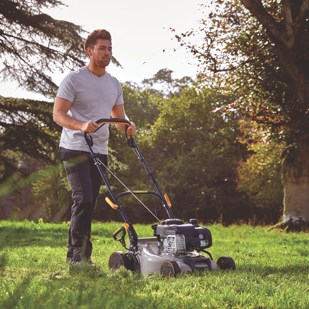 Petrol lawnmower with push button start hot sale