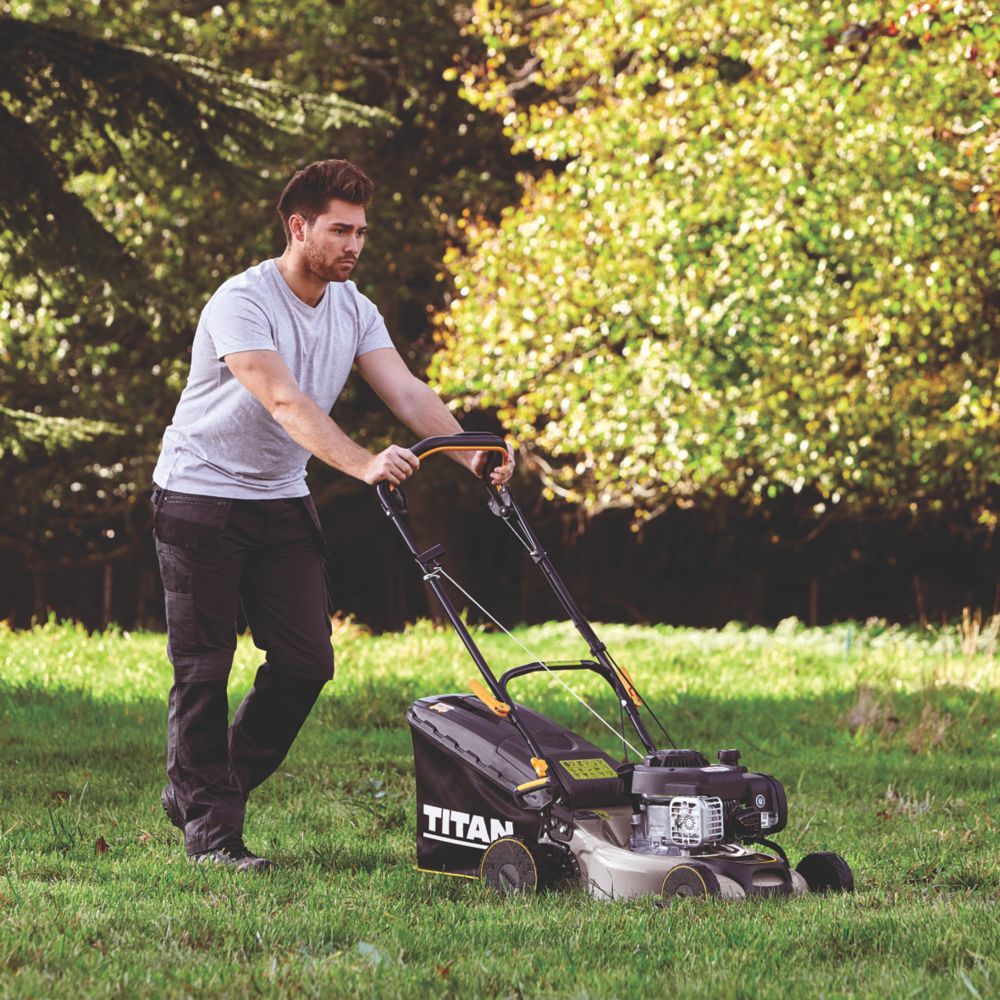 Self propelled lawn mower screwfix new arrivals