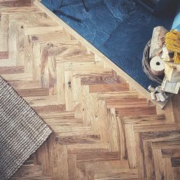 Osmo 0.75Ltr Clear Matt Solvent-Based Interior Wood Finishing Oil