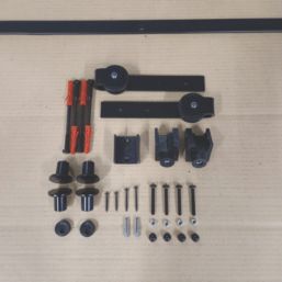 Knotty Unfinished Pine  Wooden Horizontal Pattern Internal Sliding Barn Door 2134mm x 970mm