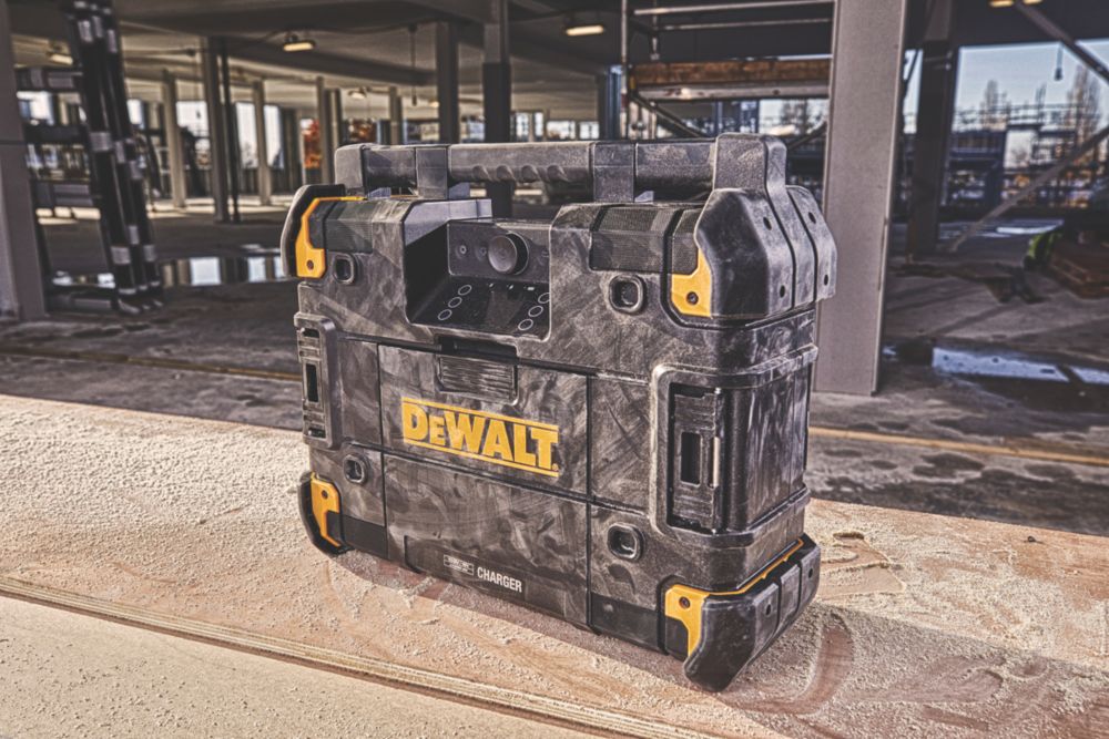Dewalt tstak radio screwfix discount