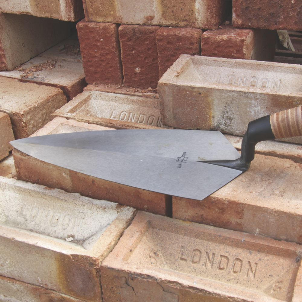 Screwfix deals bricklaying trowel