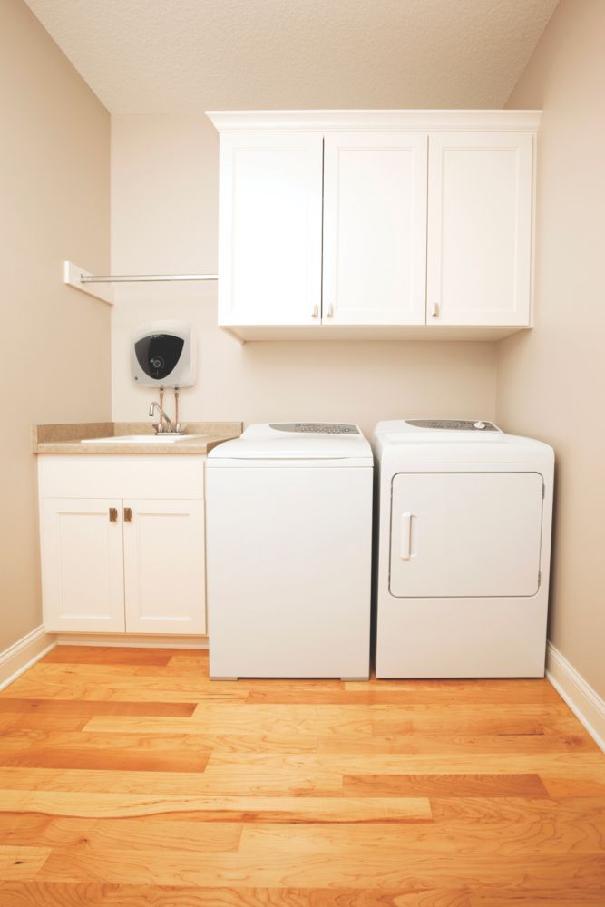 Ariston Andris Lux Oversink Water Heater 3kW 15Ltr - Screwfix