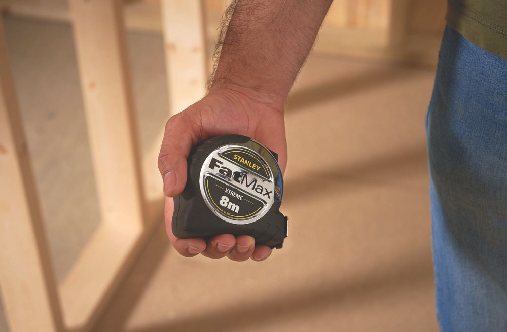 Stanley FatMax 8m Tape Measure - Screwfix