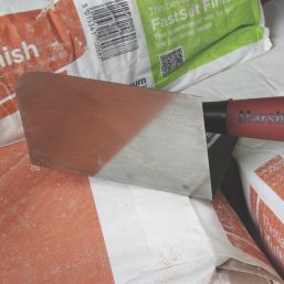 Marshalltown  Internal Corner Trowel 4 1/4" x 3 3/4"