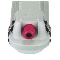 Brackenheath  Single 5ft Maintained Emergency LED Non-Corrosive Batten 40W 4800lm