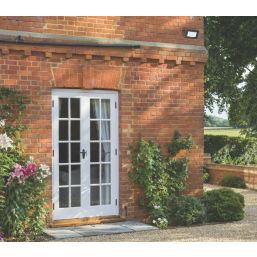 Sylvania Sylflood Indoor & Outdoor LED Flood Light Black 17W 2000lm