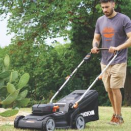 Worx  240V 2 x 4.0Ah Li-Ion PowerShare Pro Brushless Cordless 41cm Lawn Mower