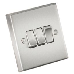Knightsbridge  10AX 3-Gang 2-Way Light Switch  Brushed Chrome