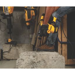 Dewalt 110v deals sds hammer drill