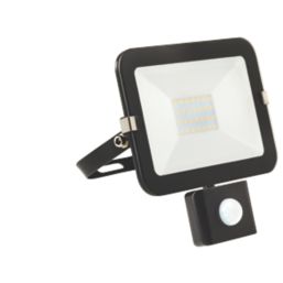 Outdoor LED Slim Floodlight PIR Sensor Black 20W 1800lm - Screwfix