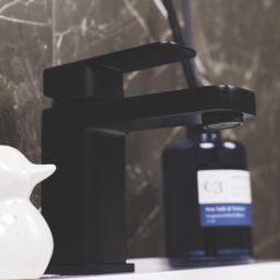 ETAL Lanza Matt Black 155mm Standard Lever Mono Basin Mixer Tap