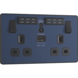 British General Evolve 13A 2-Gang SP Switched Double Socket With WiFi Extender + 2.1A 10.5W 1-Outlet Type A USB Charger Blue with Black Inserts