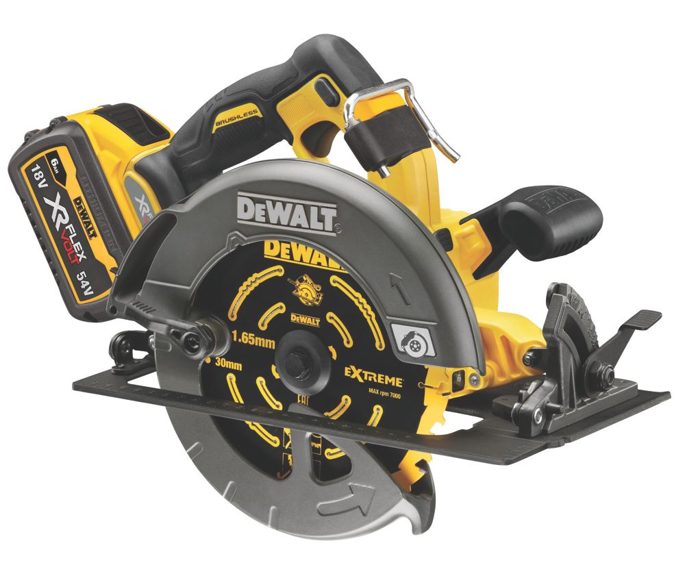 Dewalt circular deals saw 18v screwfix