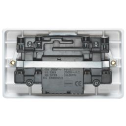 Crabtree Capital 13A 2-Gang DP Switched Socket + 2.1A 10.5W 2-Outlet Type A USB Charger White