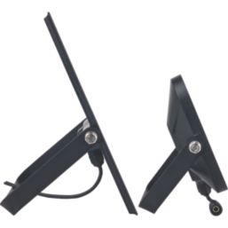 Luceco Mensa Outdoor LED Solar-Powered Floodlight With PIR Sensor Black 1500lm