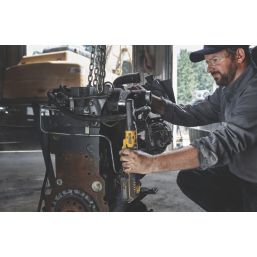 DEWALT DCF510N-XJ 18V Li-Ion XR Brushless Cordless Sealed Head Ratchet - Bare