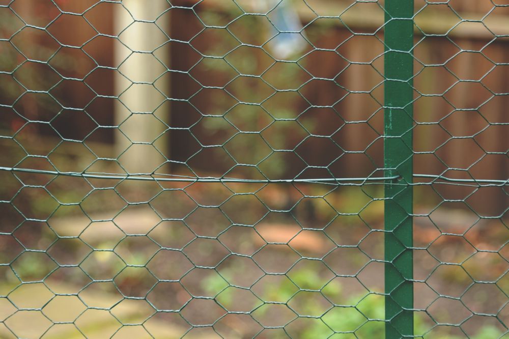 Chicken wire deals screwfix