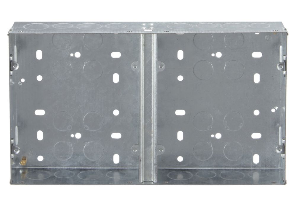 Knightsbridge 4 x 2-Gang Galvanised Steel Multimedia Plate Back