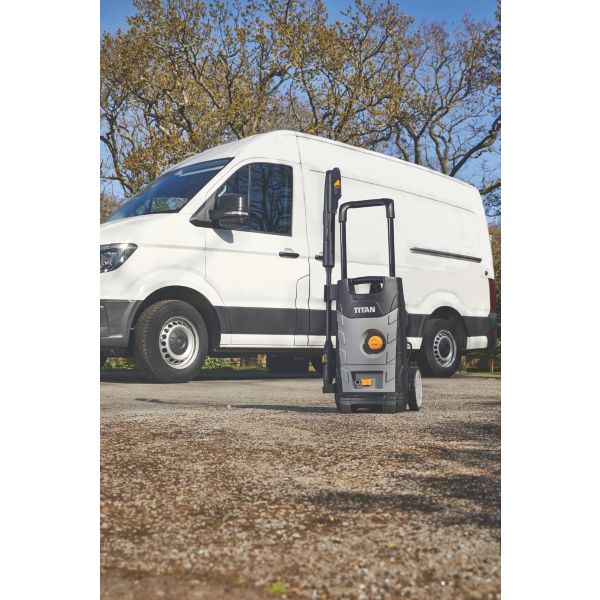 Titan TTB1800PRW 140bar Electric Pressure Washer thumbnail 3