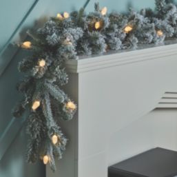 Octanis 1.83m Indoor LED Pre Lit Artificial Christmas Garland