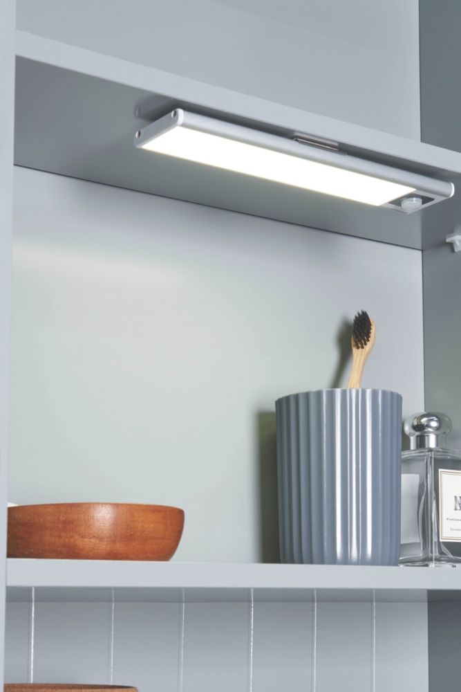 Culina Ligero 200mm LED Rechargeable Cupboard Light with PIR Sensor 1W 90lm Screwfix