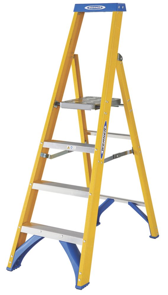 Werner  Fibreglass 4-Treads Platform Stepladder  0.93m