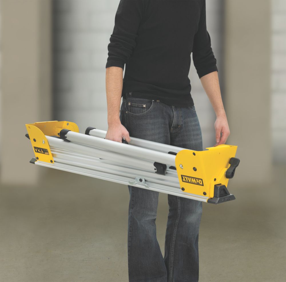 DeWalt DE7033 XJ Compact Mitre Saw Workstation Screwfix
