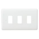 Knightsbridge Curved Edge 3-Module Grid Faceplate White