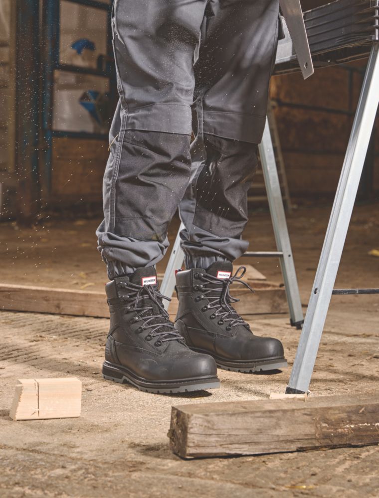 Hunter Size 7 Black Waterproof Steel Toe Cap Safety Boots - Screwfix