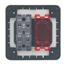 Hager Sollysta WXPPS12 IP66 10AX 1-Gang 1-Way Weatherproof Outdoor 2-Way Switch