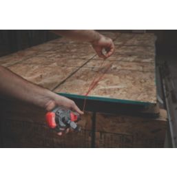 Milwaukee Bold Line Chalk Reel & Red Chalk Refill 30m