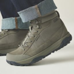 Regatta Oakford Size 9.5  Smokey Olive  Waterproof  Non Safety Work Boots