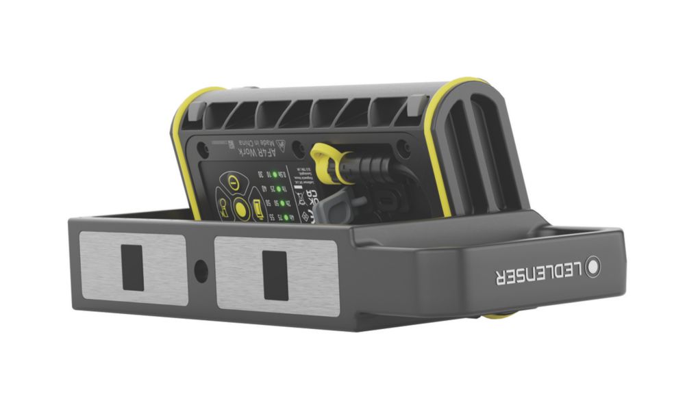 LEDlenser AF4R Work Rechargeable LED Area Floodlight 2000lm - Screwfix