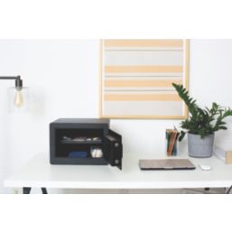 Yale YSS/250/EB1  PIN Code Smart Safe 20.5LtrsLtr