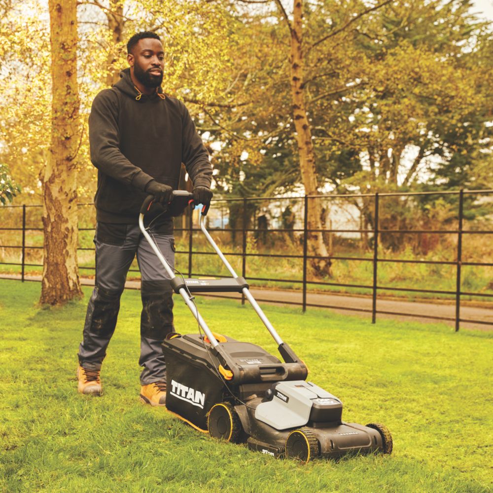 Sprint cordless online lawn mower