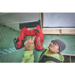 Milwaukee battery discount powered staple gun