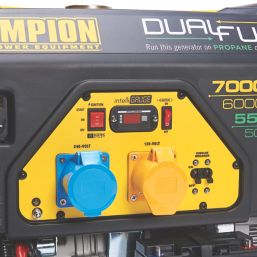 Champion  7000W Generator 120 / 240V