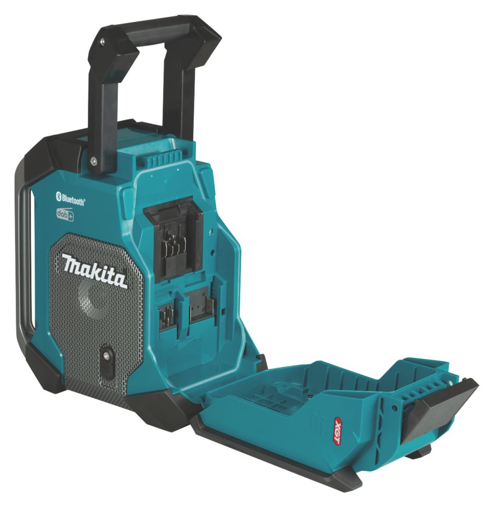 Makita MR007GZ 230V or 12/18/40V DAB+ / FM Bluetooth Site Radio - Screwfix