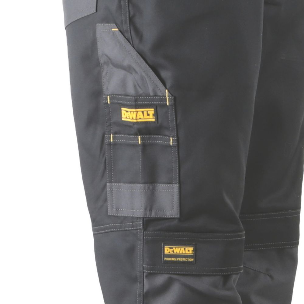 Dewalt hot sale cargo trousers