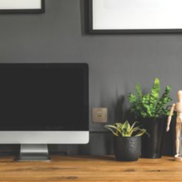 Knightsbridge SFC6AB 1-Gang RJ45 Antique Brass with Colour-Matched Inserts