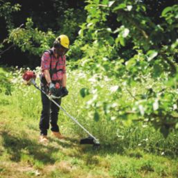 Screwfix mountfield strimmer sale