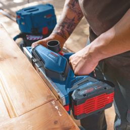 Bosch GHO 18V-26 Professional 18V Li-Ion AMPShare Brushless Cordless Planer - Bare