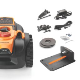 LawnMaster 18V 2.2Ah Li-Ion  Brushless Cordless 16cm OcuMow AMB16-400  Robotic Lawn Mower
